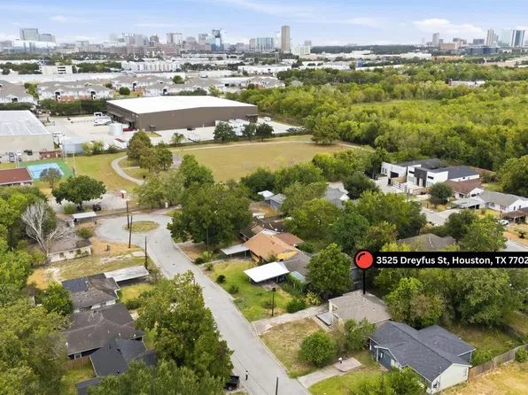 3525 Dreyfus St, Houston, TX 77021