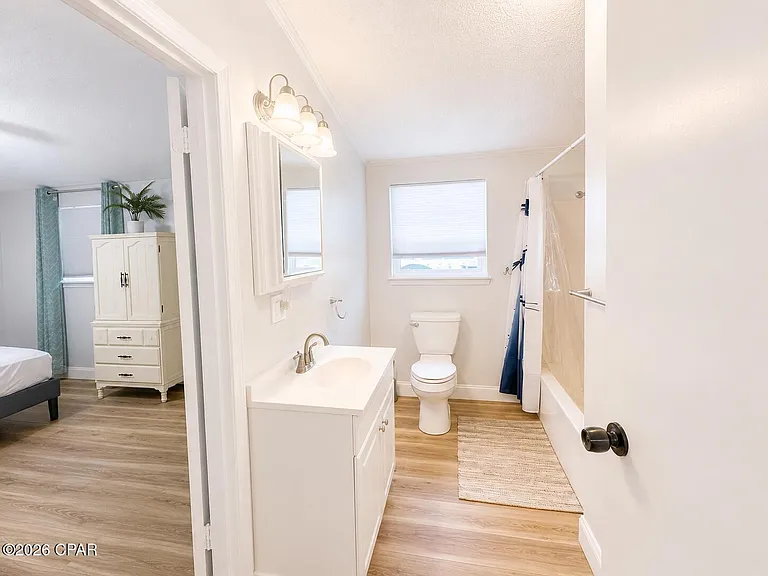 208 El Prado Pl — Photo 11