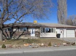 2121 Cambridge St, Montrose, CO 81401