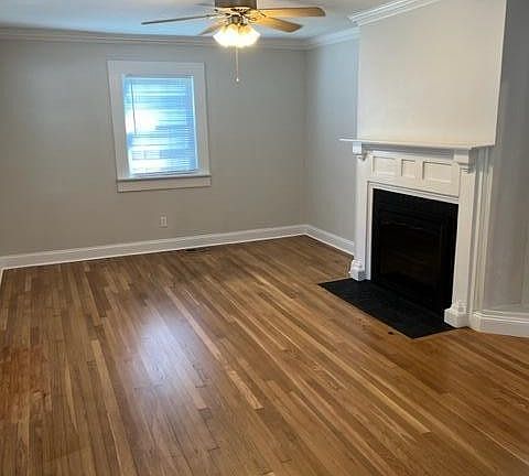 5th image of 1106 Grant St
