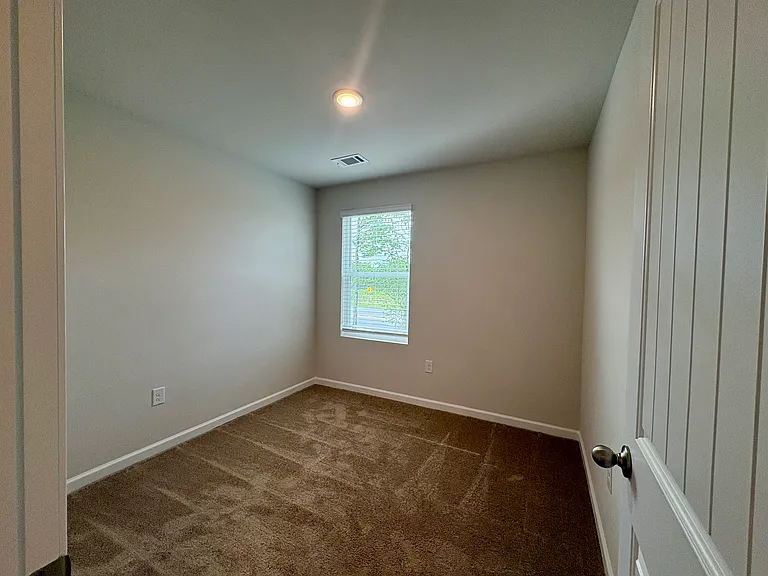5252 Magnolia Grove Way — Photo 11