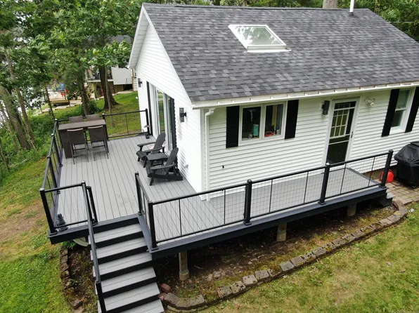 44 Marsh Point, Morris, CT 06763