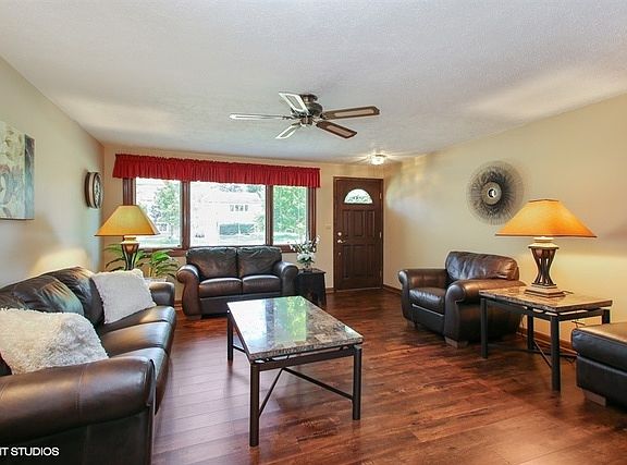 2nd image of 1901 Cannon Ct