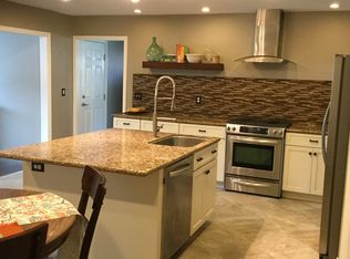 5370 Aurora Dr, Ventura, CA 93003