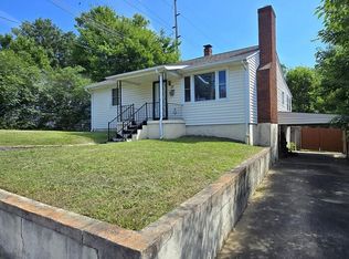 37 Hylton Ave, Danville, VA 24541