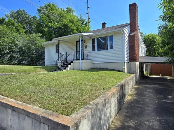 37 Hylton Ave, Danville, VA 24541