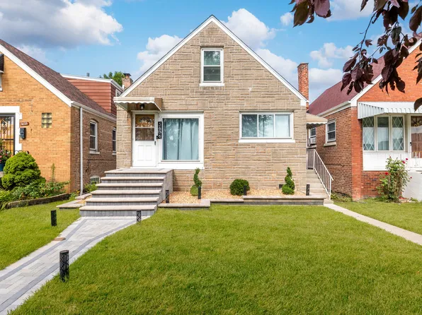 5636 S Kolmar Ave, Chicago, IL 60629