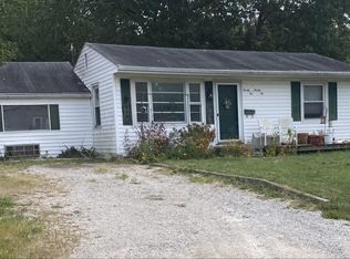 2222 S Walnut Ln, Evansville, IN