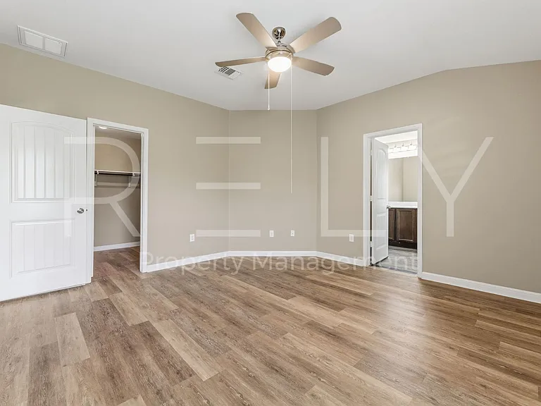 146 Leon River Loop — Photo 19