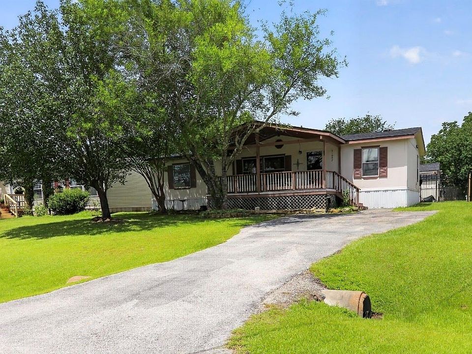 1st image of 31207 Wide Oak Cir