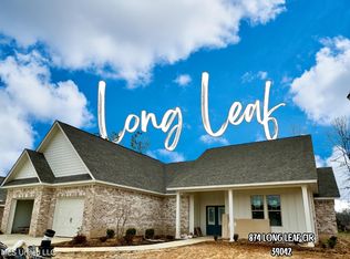 874 Long Leaf Cir, Brandon, MS 39042