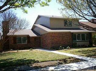 1736 Hartford Dr, Carrollton, TX 75007