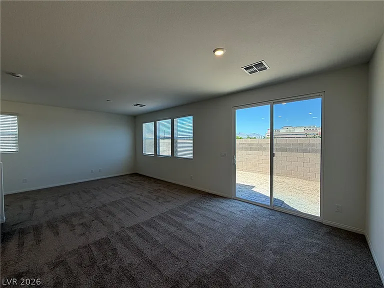 9262 Innot Ave — Photo 5