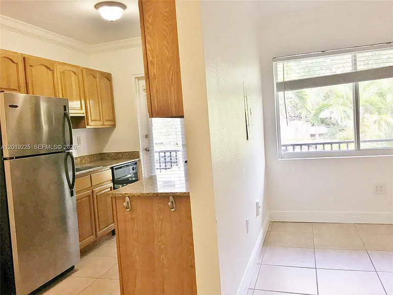 95 Edgewater Dr #207 — Photo 7