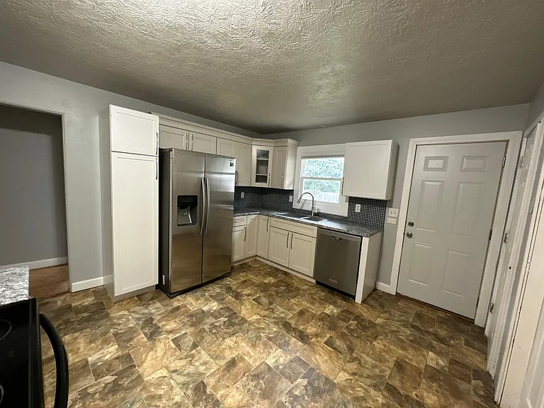 1409 S Gary Dr — Photo 26