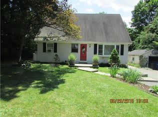 5 Park Ln, New Milford, CT 06776