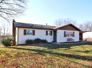 2529 Lynnwood Dr, Cape Girardeau, MO 63701
