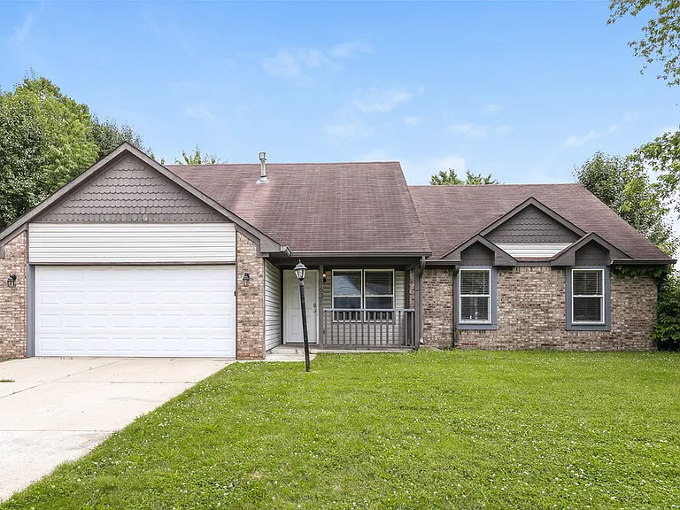 5631 Nodlehs Ct — Photo 1