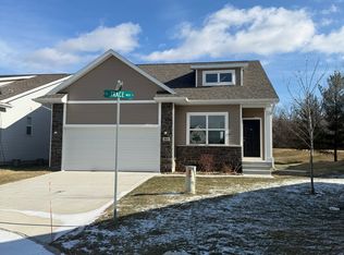 805 E Trace Way, Polk City, IA 50226