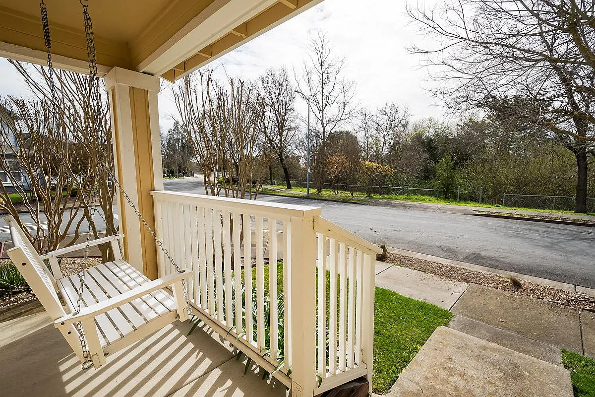 58 Twin Creeks Cir — Photo 4