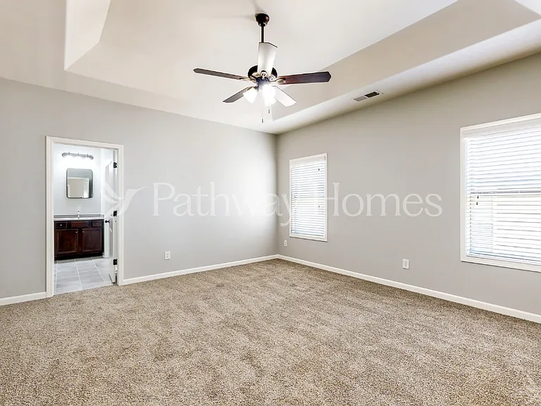 3922 Lake Manor Way — Photo 10