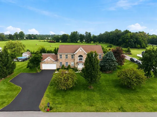 2515 Lackey Meadows Dr, Delaware, OH 43015