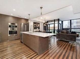1018 N Larrabee St #3N, Chicago, IL 60610