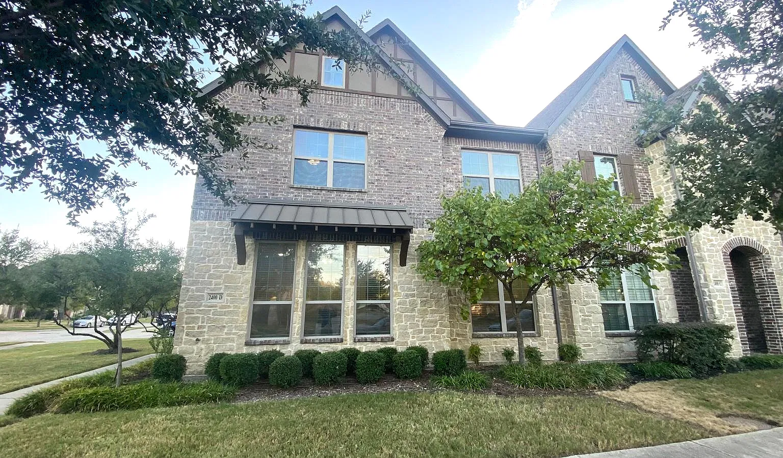 3 bed, 2262 sqft, $3,100 — Photo 1