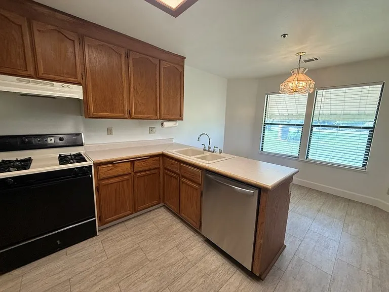 7420 Clement Rd — Photo 31