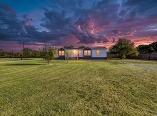 680 SE FRONT AVE E, Sabinal, TX 78881