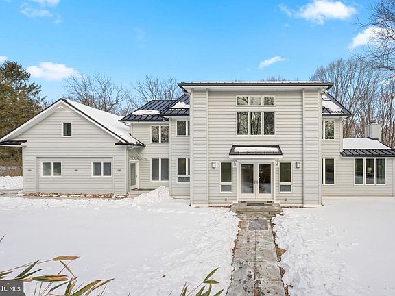 4th image of 80 Flintlock Ln