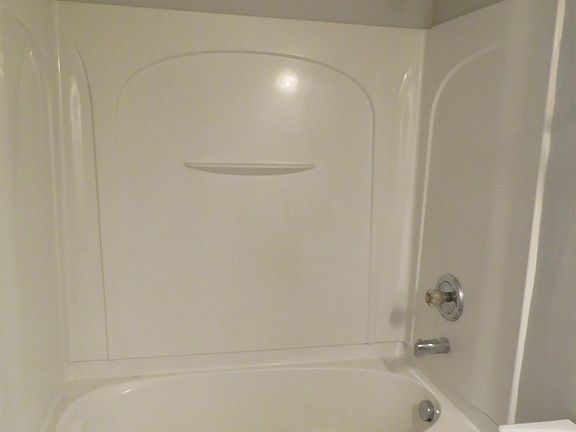 4th image of 34 Kimbell Ct