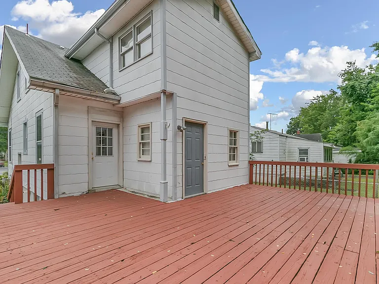 9038 Rhode Island Ave — Photo 3