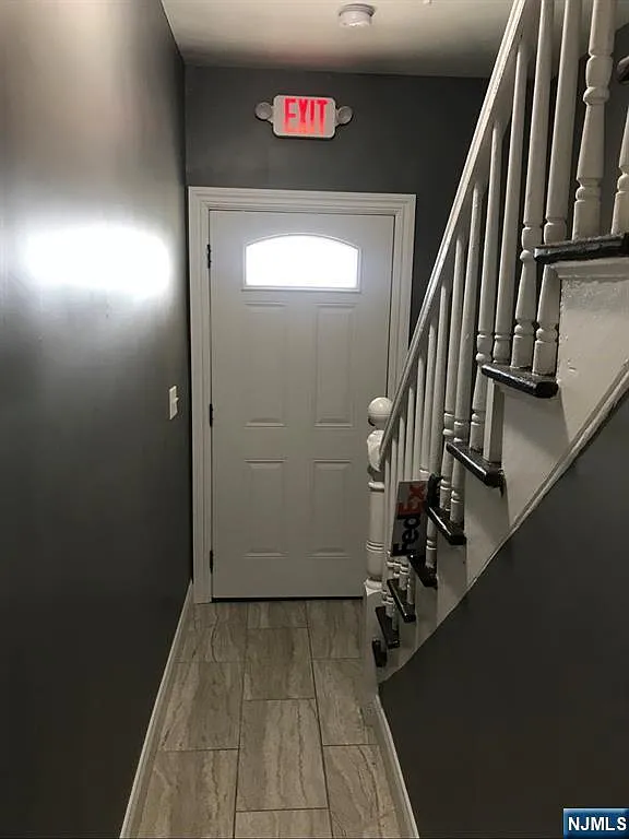 2 bed, 1.5 bath, $2,600 — Photo 1