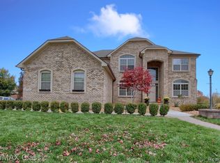 41919 Wolfe Pass, Novi, MI