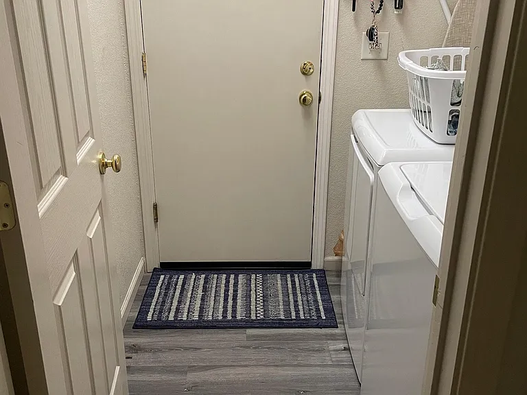 118 Corbin Dr — Photo 10