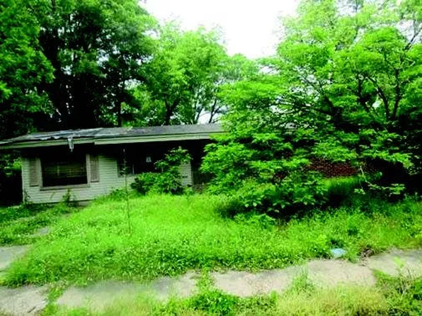 1406 Cheshire Ln, West Memphis, AR 72301