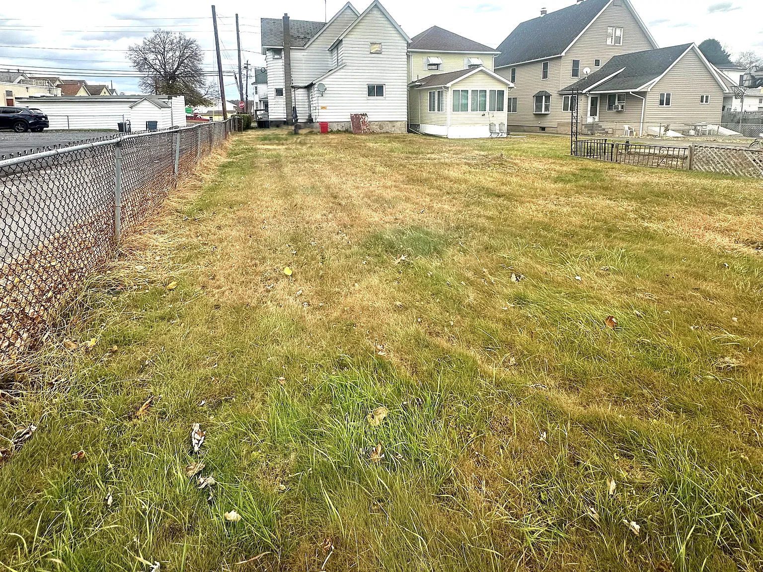 4 bed, 1314 sqft, $1,900 — Photo 3