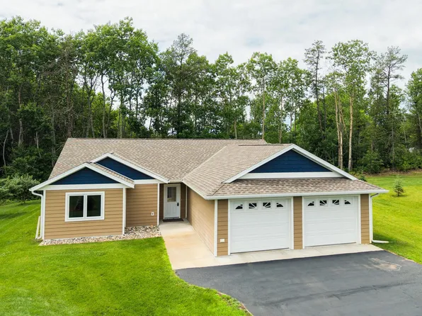 725 Cattail Trl, Menahga, MN 56464