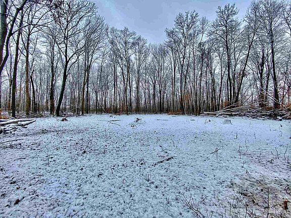4th image of 35 County Rd