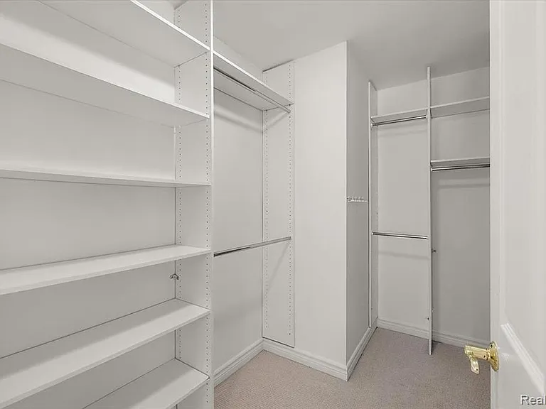444 Chester St #420 — Photo 18