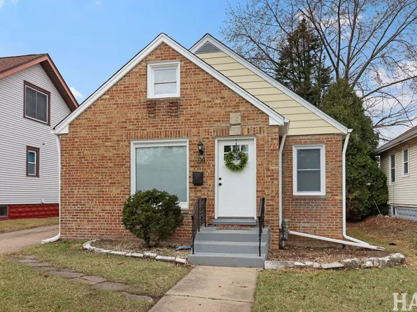 610 S Fulton Ave, Waukegan, IL 60085