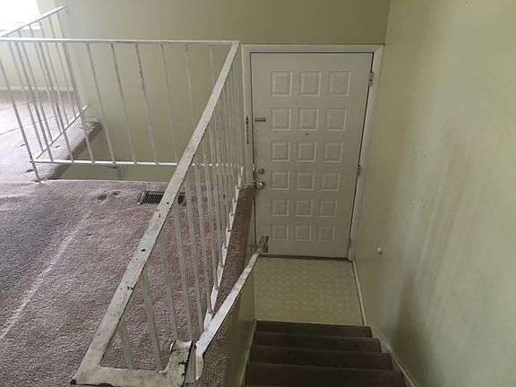 4th image of 4326 W Stane Ave