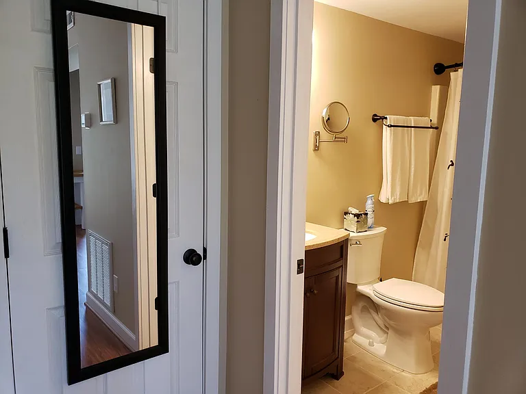 1604 Monticello Ave #B — Photo 12