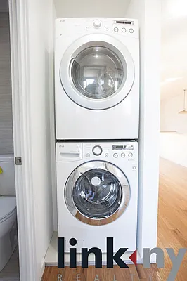 Rented by Link NY Realty | media 17