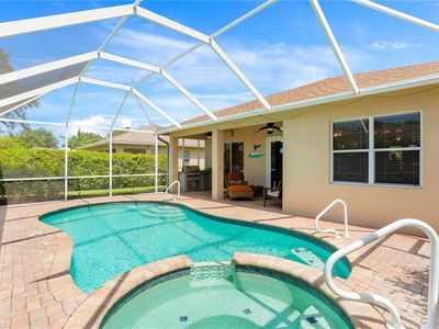 986 Grove Dr, Naples, FL, 34120
