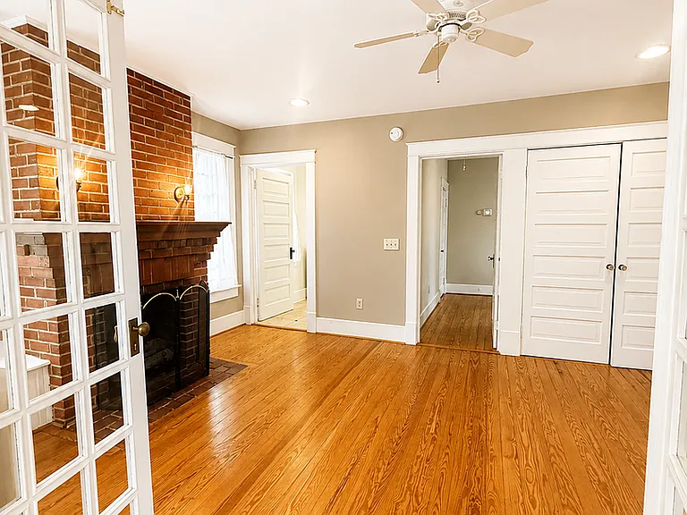375 E Maine Ave — Photo 26