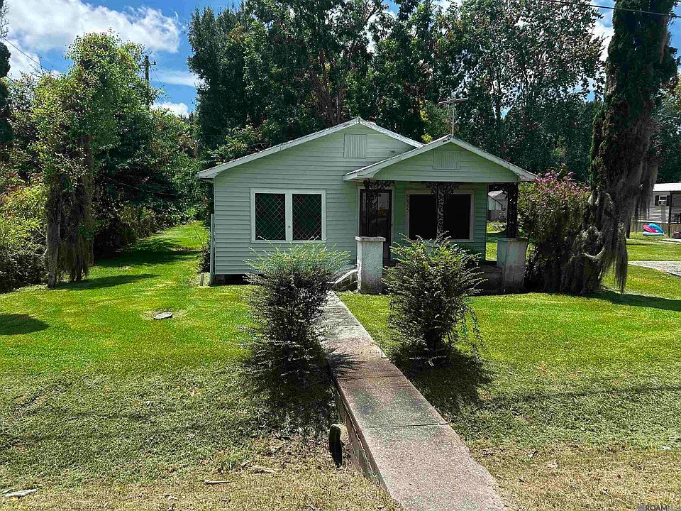 1st image of 58355 Homestead Dr