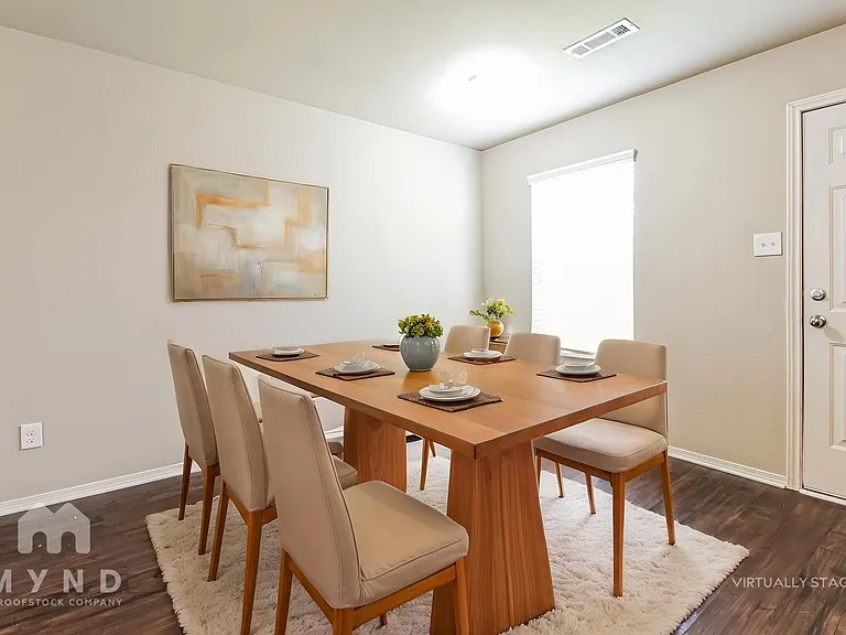 934 Pinehurst Loop — Photo 3