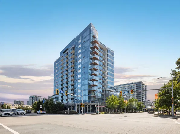 5233 Gilbert Rd #616, Richmond, BC V7C 0B3